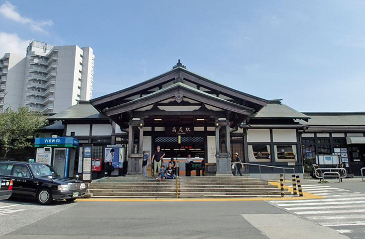 JR高尾駅北口駅舎