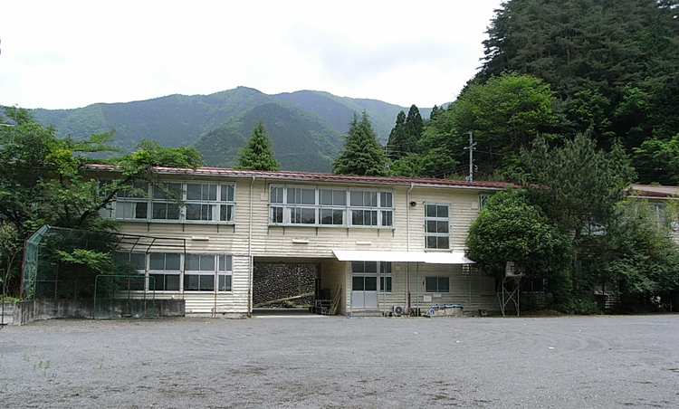 建物雑想記　旧小河内小学校